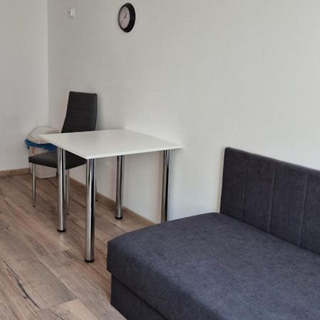 Hostel Tulip - Pokoj Jednoosobowy Nr 1 Ze Wspolna Lazienka I Kuchnia Szczecin Exteriör bild