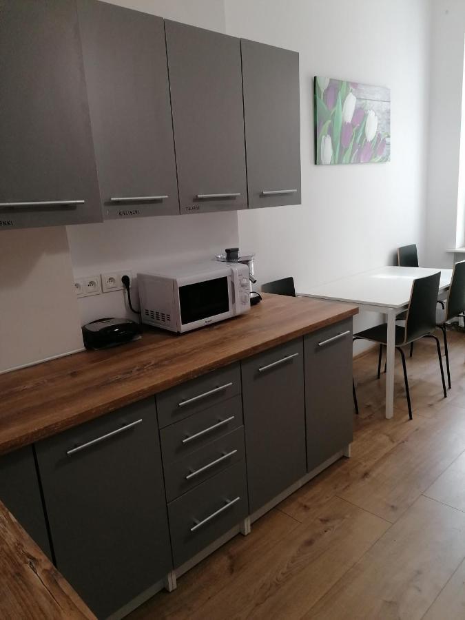 Hostel Tulip - Pokoj Jednoosobowy Nr 1 Ze Wspolna Lazienka I Kuchnia Szczecin Exteriör bild
