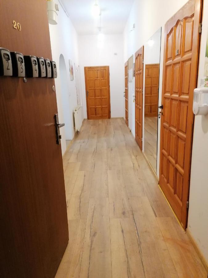 Hostel Tulip - Pokoj Jednoosobowy Nr 1 Ze Wspolna Lazienka I Kuchnia Szczecin Exteriör bild