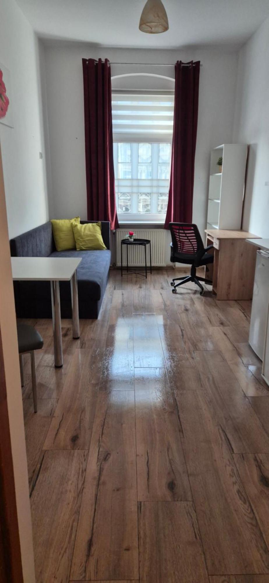 Hostel Tulip - Pokoj Jednoosobowy Nr 1 Ze Wspolna Lazienka I Kuchnia Szczecin Exteriör bild